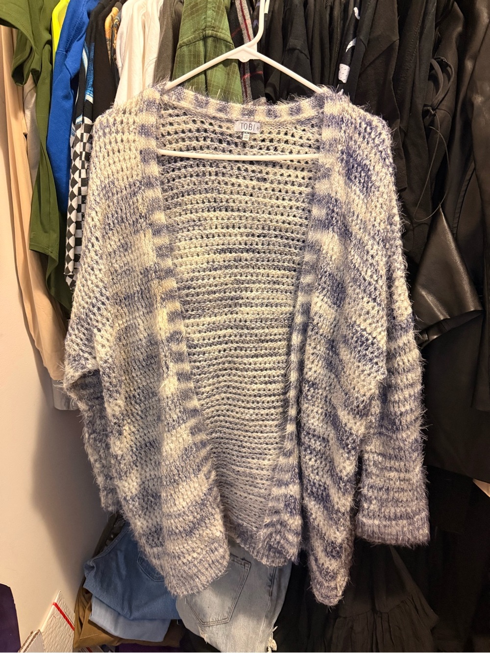Tobi Fuzzy Open-Front Cardigan in Cream & Blue Stripe